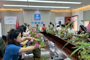 期待今晚继续进球！武磊已为国足出战35场世预赛，贡献18球